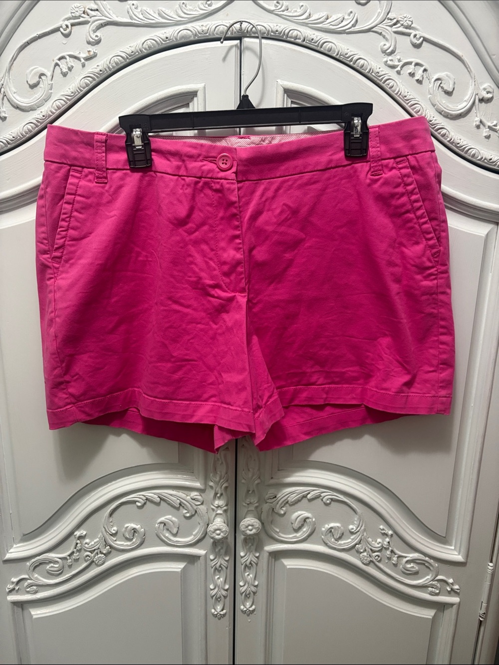 crown & ivy Hot Pink Caroline Bermuda Shorts- 14